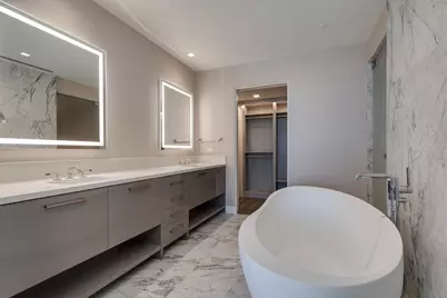 6587 N Palmeraie Boulevard #Unit 2011, Paradise Valley, AZ 85253 - Photo 15