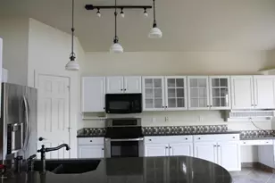 1393 W Hopi Dr, Chandler, AZ 85224 - Photo 3