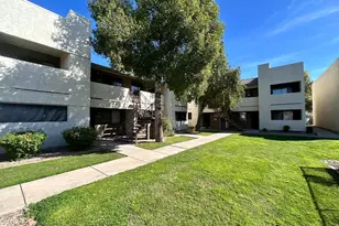 3301 E Earll Dr, Phoenix, AZ 85018 - Photo 3