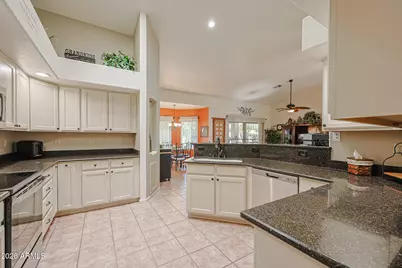 20444 N 110th Avenue, Peoria, AZ 85373 - Photo 17