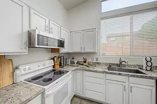 9128 E Halifax St, Mesa, AZ 85207 - Photo 11