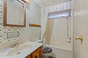 2045 W Smoketree Dr, Wickenburg, AZ 85390 - Photo 3