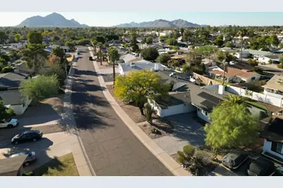 8656 E Solano Drive, Scottsdale, AZ 85250 - Photo 3