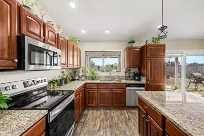 1421 W Bentrup Street, Chandler, AZ 85224 - Photo 7