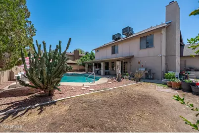 6416 W Shangri La Road, Glendale, AZ 85304 - Photo 17