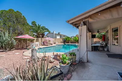 6416 W Shangri La Road, Glendale, AZ 85304 - Photo 17