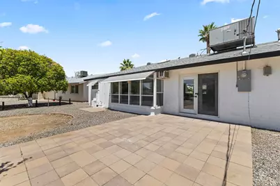 10423 W Monterosa Drive, Sun City, AZ 85351 - Photo 29