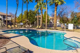 2837 E Dunbar Dr, Phoenix, AZ 85042 - Photo 23