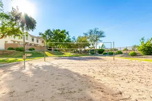 2837 E Dunbar Dr, Phoenix, AZ 85042 - Photo 31