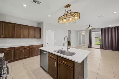 658 W Belmont Red Trail, San Tan Valley, AZ 85143 - Photo 17
