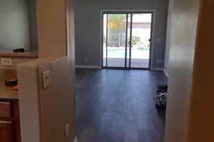 466 E Yellow Wood Ave, San Tan Valley, AZ 85140 - Photo 5