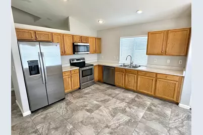 1329 E Cathedral Rock Drive, Phoenix, AZ 85048 - Photo 7