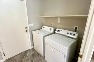 1329 E Cathedral Rock Dr, Phoenix, AZ 85048 - Photo 9