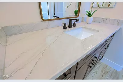 19 E Desert Hills Drive, Phoenix, AZ 85086 - Photo 35