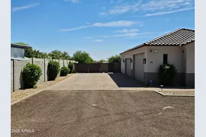 19 E Desert Hills Drive, Phoenix, AZ 85086 - Photo 69