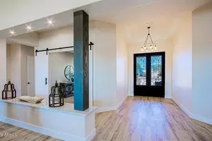 19 E Desert Hills Dr, Phoenix, AZ 85086 - Photo 5