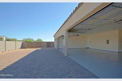 19 E Desert Hills Drive, Phoenix, AZ 85086 - Photo 55