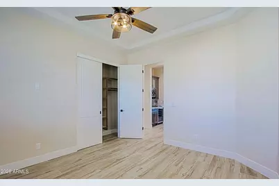 19 E Desert Hills Drive, Phoenix, AZ 85086 - Photo 45