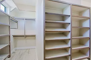 19 E Desert Hills Dr, Phoenix, AZ 85086 - Photo 31