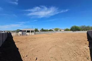 19 E Desert Hills Dr, Phoenix, AZ 85086 - Photo 97
