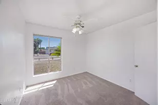 1826 W Behrend Dr, Phoenix, AZ 85027 - Photo 17
