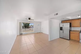 1826 W Behrend Dr, Phoenix, AZ 85027 - Photo 5