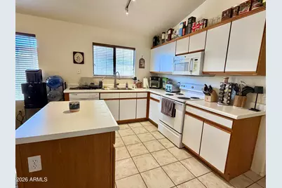 2111 E Williams Drive, Phoenix, AZ 85024 - Photo 9