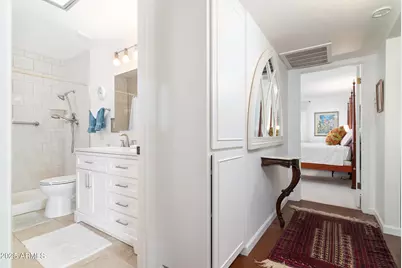 7714 E Rancho Vista Drive, Scottsdale, AZ 85251 - Photo 11