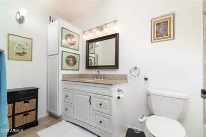 7714 E Rancho Vista Drive, Scottsdale, AZ 85251 - Photo 17