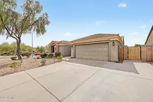 3473 N Excalibur Ln, Casa Grande, AZ 85122 - Photo 5