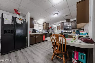 880 E 4th Avenue, Apache Junction, AZ 85119 - Photo 13