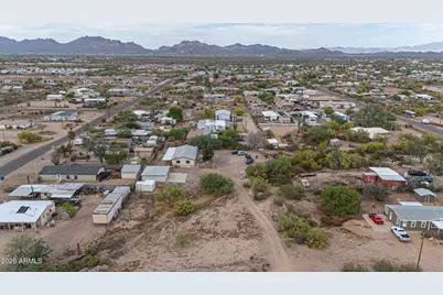 880 E 4th Avenue, Apache Junction, AZ 85119 - Photo 59