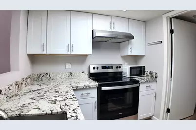 9120 N 68th Drive, Peoria, AZ 85345 - Photo 13
