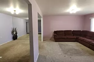 18 W Kayetan Dr, Sierra Vista, AZ 85635 - Photo 7