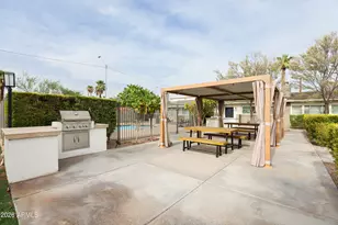 925 W McDowell Rd, Phoenix, AZ 85007 - Photo 21