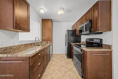 1946 E Grandview Drive, Phoenix, AZ 85022 - Photo 9