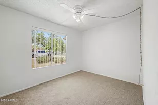 1946 E Grandview Dr, Phoenix, AZ 85022 - Photo 15