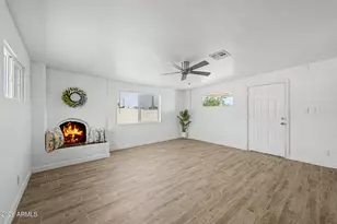 8221 N 29th Dr, Phoenix, AZ 85051 - Photo 7