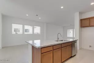 458 W Golden Aspen Dr, San Tan Valley, AZ 85140 - Photo 3