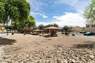 8131 W Lynwood St, Phoenix, AZ 85043 - Photo 35