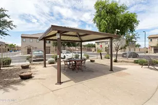 8131 W Lynwood St, Phoenix, AZ 85043 - Photo 33
