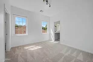 2886 E Washington Ave, Gilbert, AZ 85234 - Photo 19