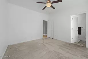 2886 E Washington Ave, Gilbert, AZ 85234 - Photo 17
