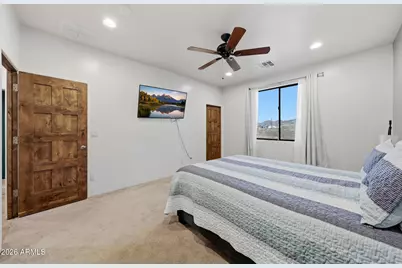 3211 W Horizon Drive, Phoenix, AZ 85086 - Photo 77