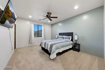 3211 W Horizon Drive, Phoenix, AZ 85086 - Photo 13