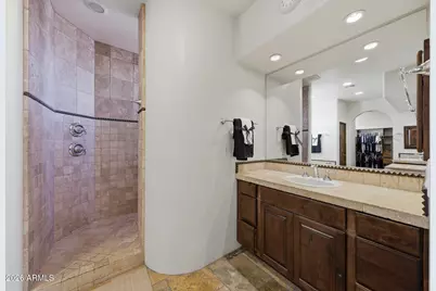 3211 W Horizon Drive, Phoenix, AZ 85086 - Photo 11