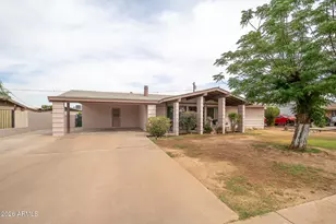 6238 W Elm St, Phoenix, AZ 85033 - Photo 3