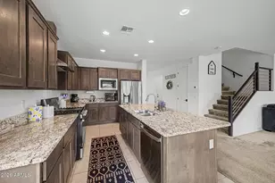 821 E Silver Fox Way, Phoenix, AZ 85048 - Photo 9
