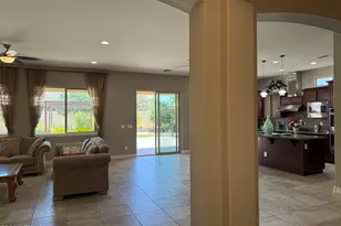 10315 E Bergeron Ave, Mesa, AZ 85212 - Photo 7