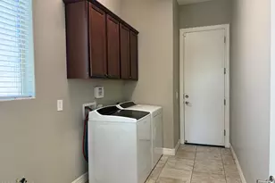 10315 E Bergeron Ave, Mesa, AZ 85212 - Photo 27